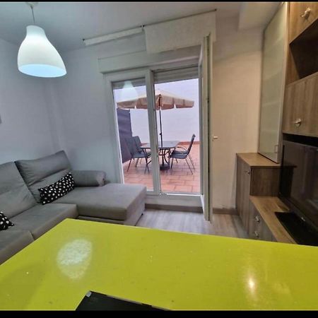 Apartamento Con Terraza Y Parking Хихон Номер фото